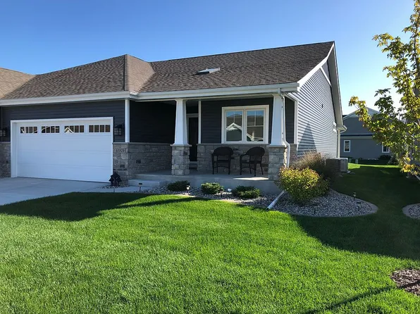 10379 Red Rock Pl, Dyer, IN 46311