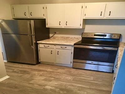 5th image of 5100 N Marine Dr APT 14H