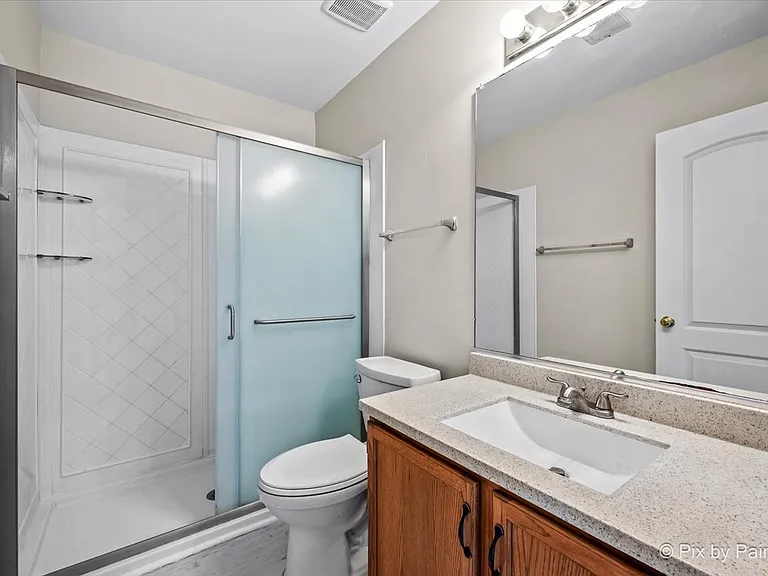 1462 Division Ct — Photo 19