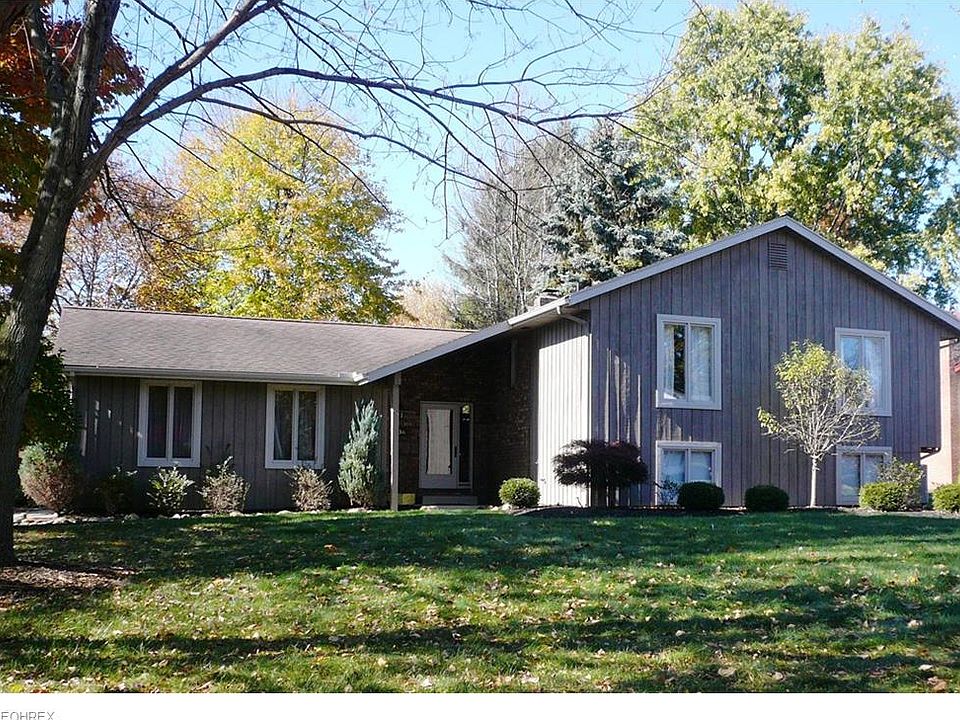1st image of 436 Cabot Dr