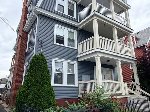12 Endicott St #2, Lynn, MA 01902