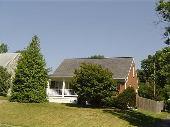 2nd image of 237 Saint Margaret Dr