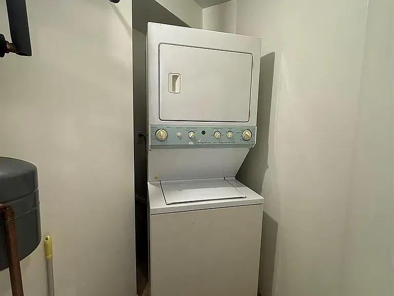 14105 Cherry Ave #8A — Photo 7