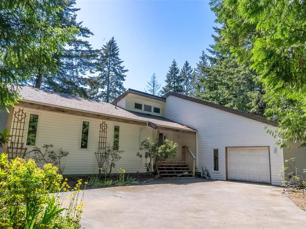 37267 Schooner Way, Southern Gulf Islands, BC V0N 2M2