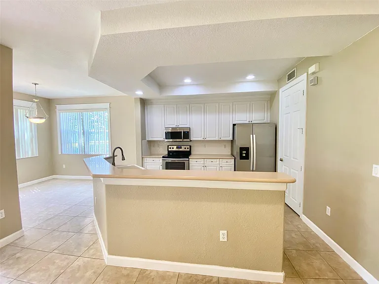 7911 NW 128th Ln #11-C — Photo 16