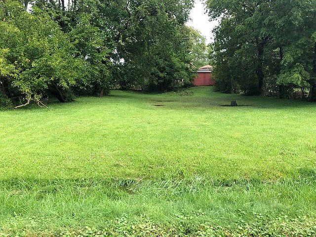 1st image of 602 W Pheasant Ct