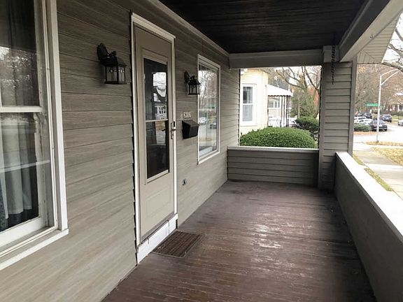 2nd image of 6306 W Waveland Ave