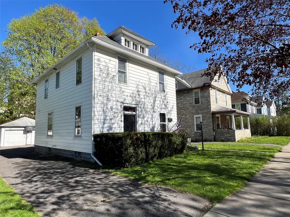 10 Andrews Ave, Binghamton, NY 13904