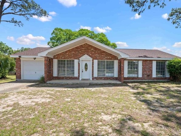 5719 Ventura Ln, Pensacola, FL 32526