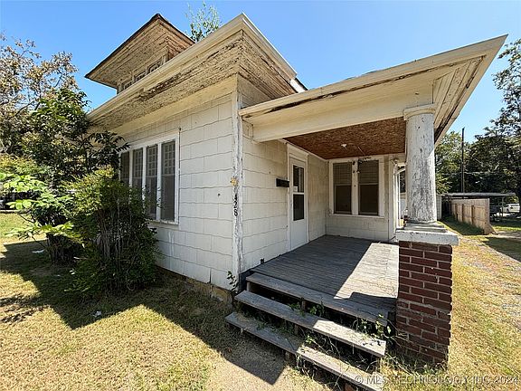 4th image of this home