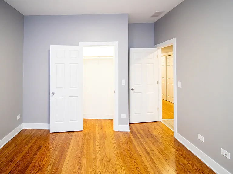 5310 S Harper Ave #2S — Photo 5