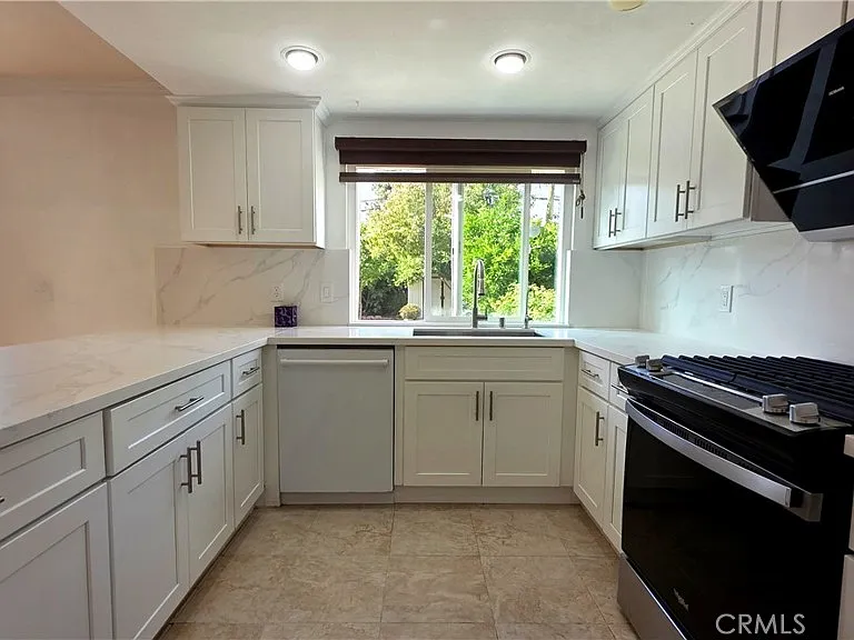 1514 Cronin Dr — Photo 8