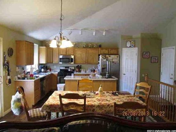 3rd image of 3554 W Lillehammer Cir