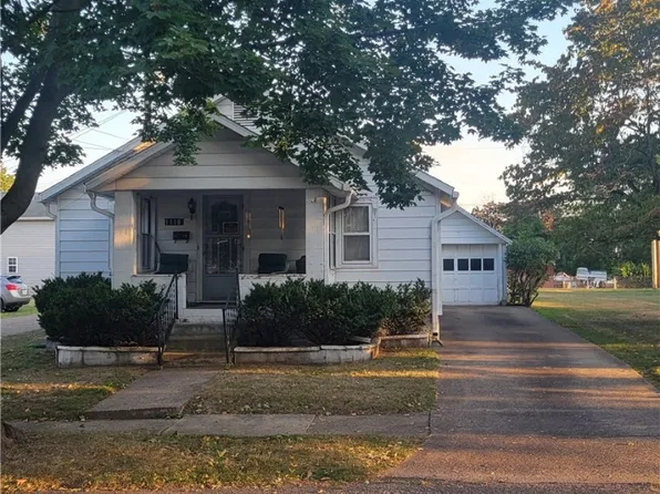 1116 Miller Ave NW, New Philadelphia, OH 44663