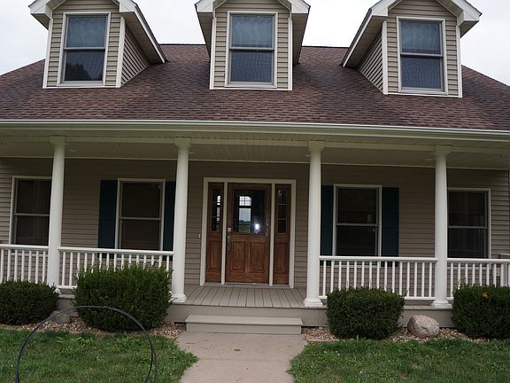 Front porch and entrance