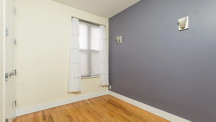 Rented by Nooklyn NYC LLC | media 6