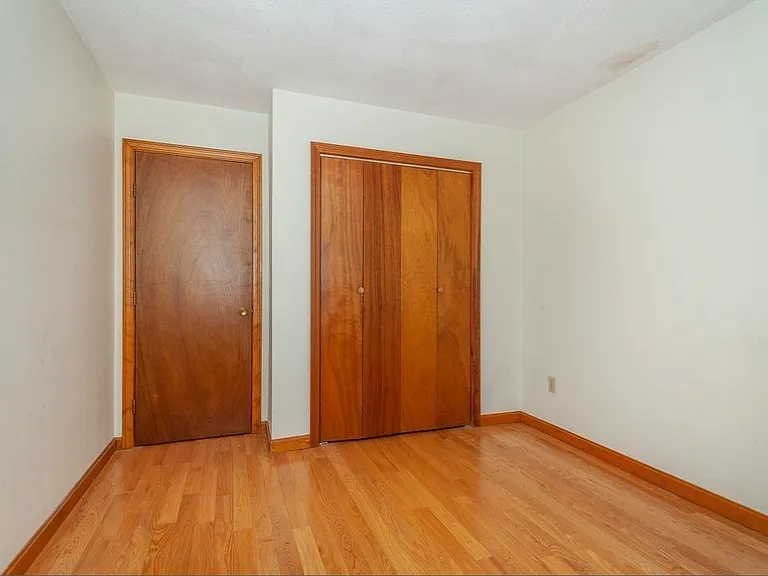 7 North St #1A — Photo 11