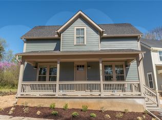 852 S Waxflower Ave, Fayetteville, AR 72701