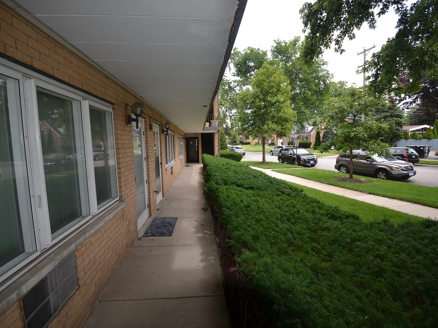2 bed, $1,625 — Photo 2