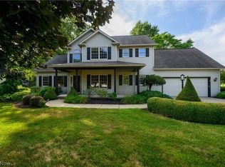 105 Meadow Ridge Trl, Doylestown, OH 44230