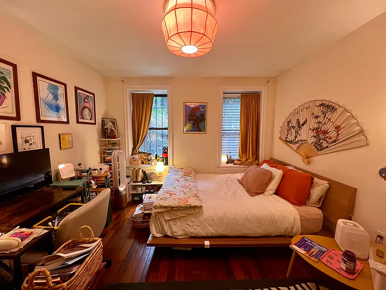 466 Willoughby Ave #1 — Photo 8