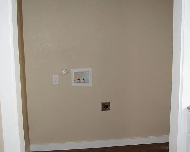 521 S Polaris St — Photo 8