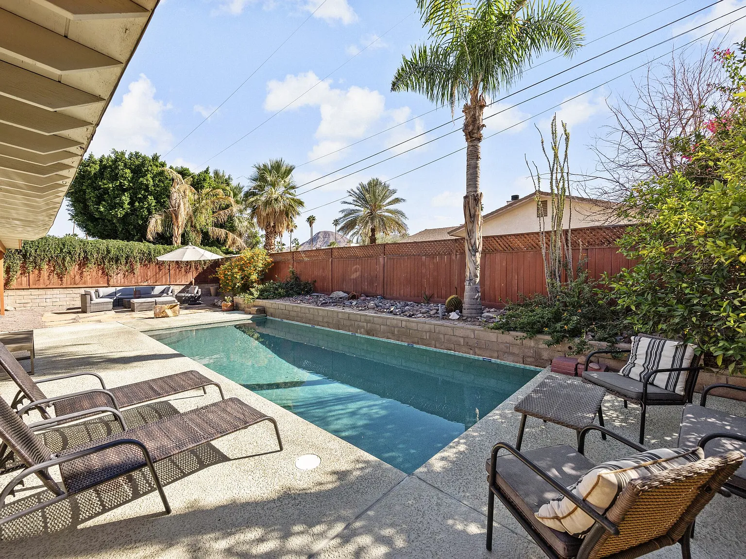 3 bed, 1955 sqft, $4,000 — Photo 4