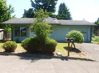 406 SW Forest Rd, Estacada, OR 97023