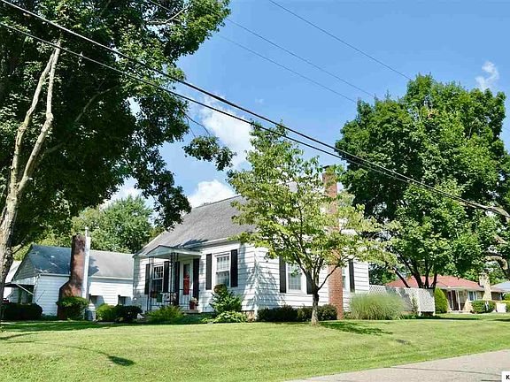 3rd image of 22 Highland Dr