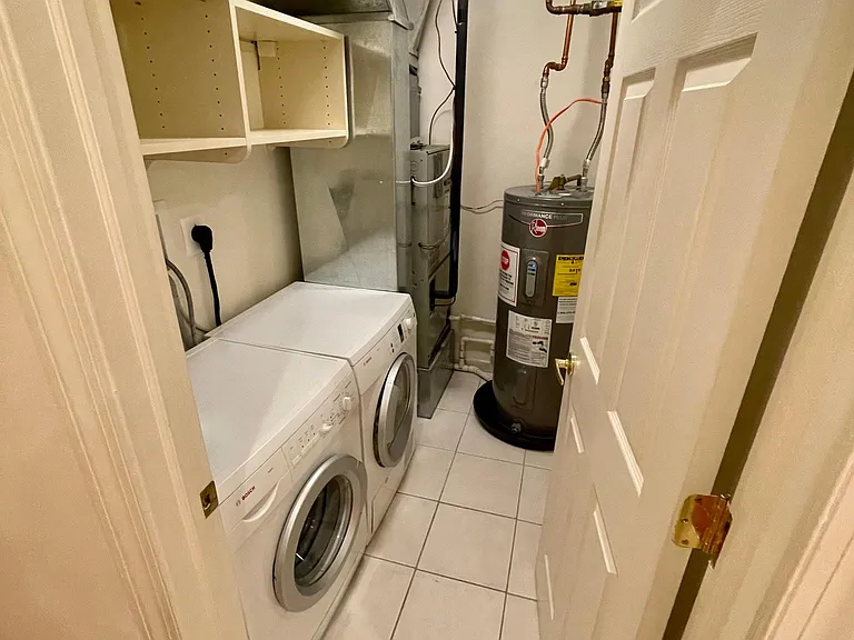 6 Strawberry St — Photo 8