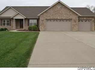 7542 Sedona Cir, Belleville, IL 62221