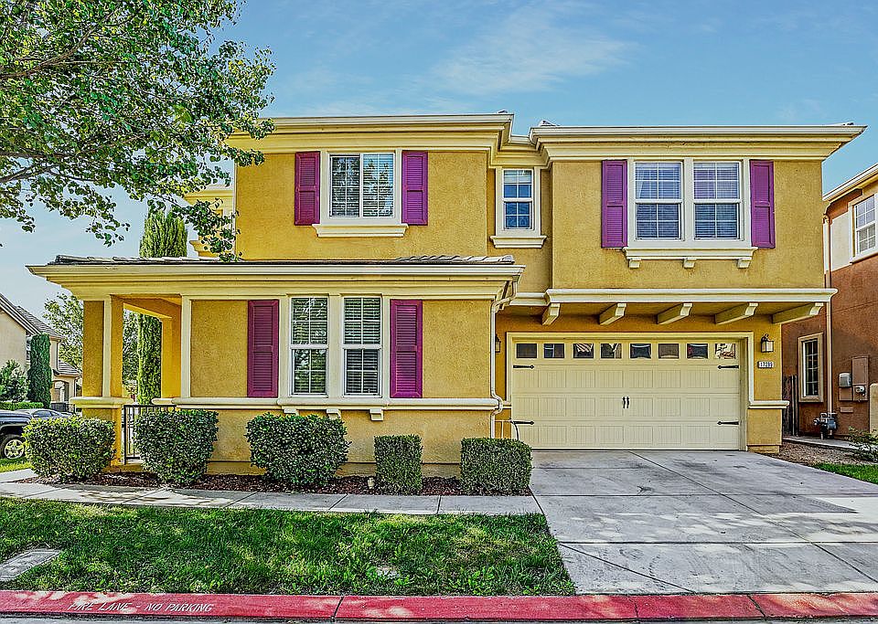 1st image of 17289 Timber Creek Ln