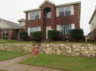 8916 Redford Rd, Aubrey, TX 76227