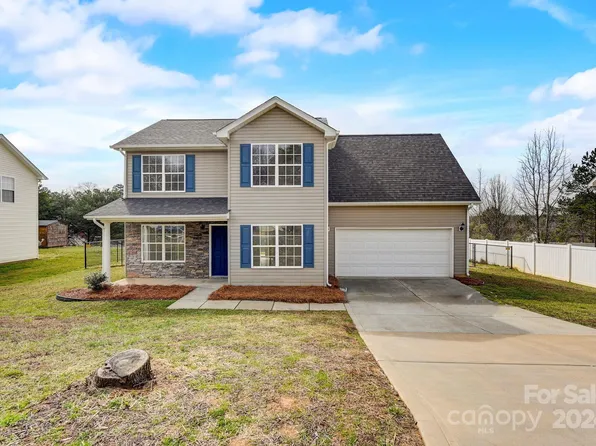 2637 Stagbuck Dr, Gastonia, NC 28052
