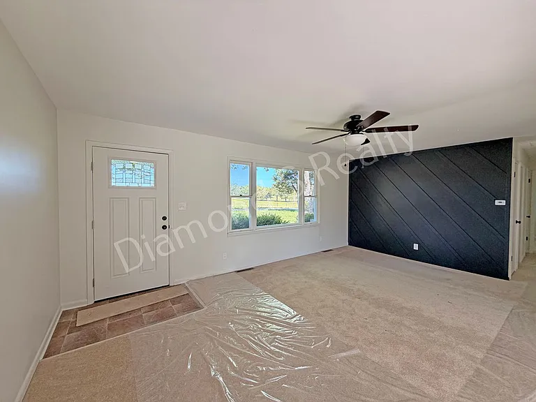 9297 E State Highway D — Photo 7
