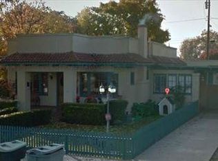 817 S Court St, Visalia, CA 93277