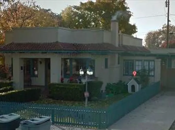 817 S Court St, Visalia, CA 93277