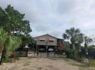 71 Oyster Bay Dr, Crawfordville, FL 32327