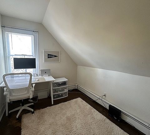5th image of 110 Canner St APT 3