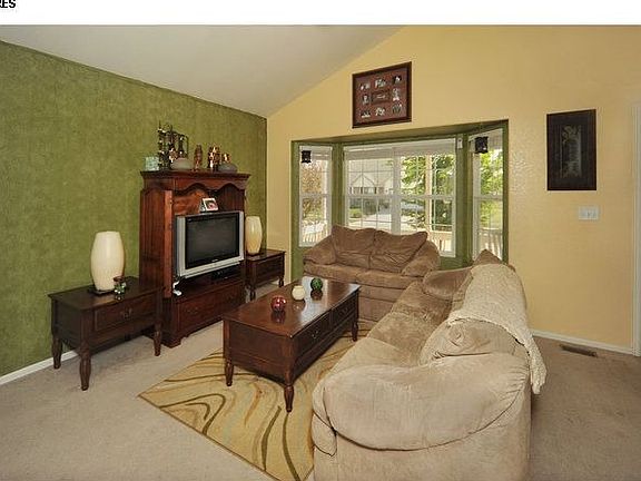 4th image of 3341 Grenache St