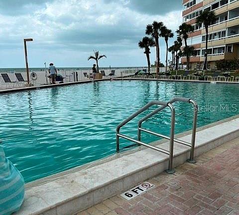 4th image of 17920 Gulf Blvd APT 502