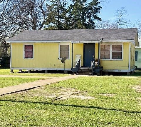 2nd image of 322 Cappel Ln