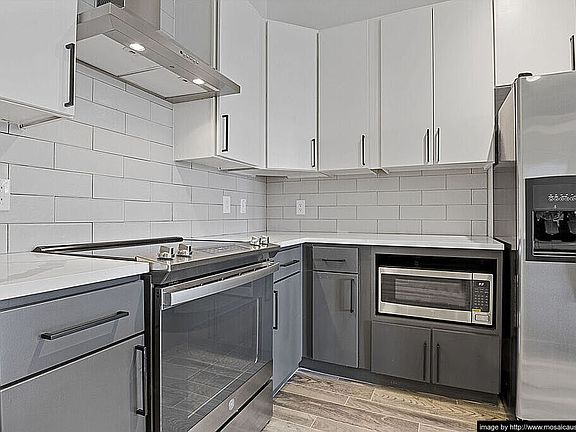 5th image of 4610 Mueller Blvd #77440-591