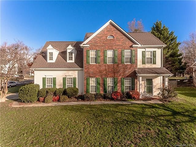 1st image of 114 Rocky Trail Ct