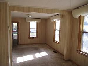 3rd image of 408 River Ave