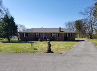1562 Brian Ct, Murfreesboro, TN 37130