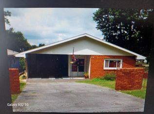 201 S Nightingale Dr, Horseshoe Bend, AR 72512