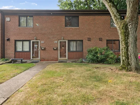3781 Allendale Cir, Pittsburgh, PA 15204