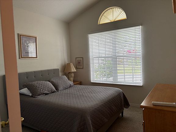 3rd image of 1134 Golfview Woods Dr