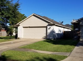11311 Morning Brook Dr, Pearland, TX 77584